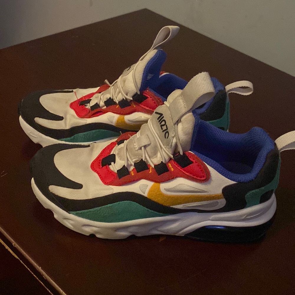 Nike Air Max 270s 11c